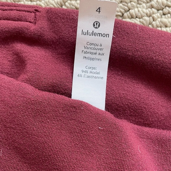 Lululemon leggings - Picture 4 of 4
